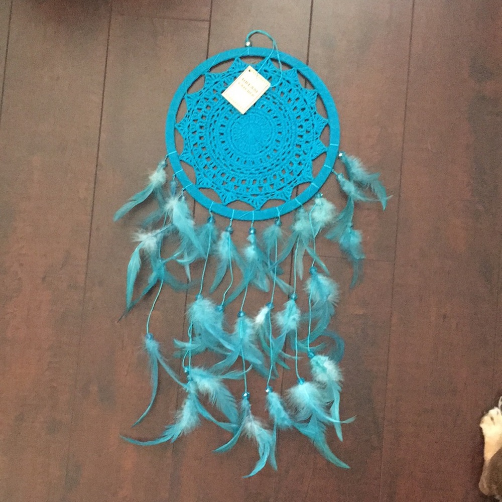 House of Intuition Feather Dreamcatcher